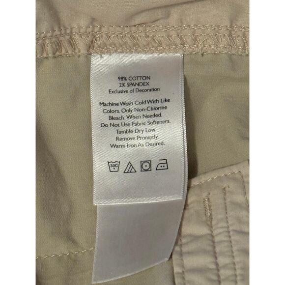 Women's Eddie Bauer Ripstop Khaki Shorts, Size 10 - Picture 3 of 4